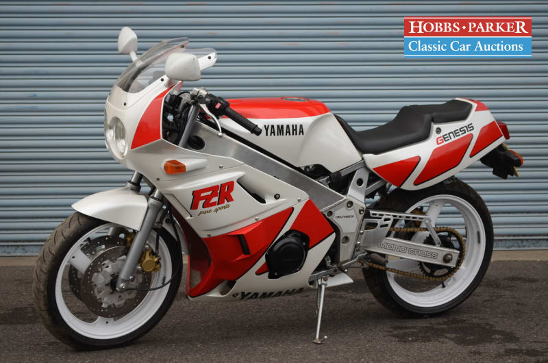 1987 Yamaha FZR 400